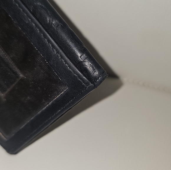 Gucci Monogram Card Holder/ Wallet - Picture 8 of 16